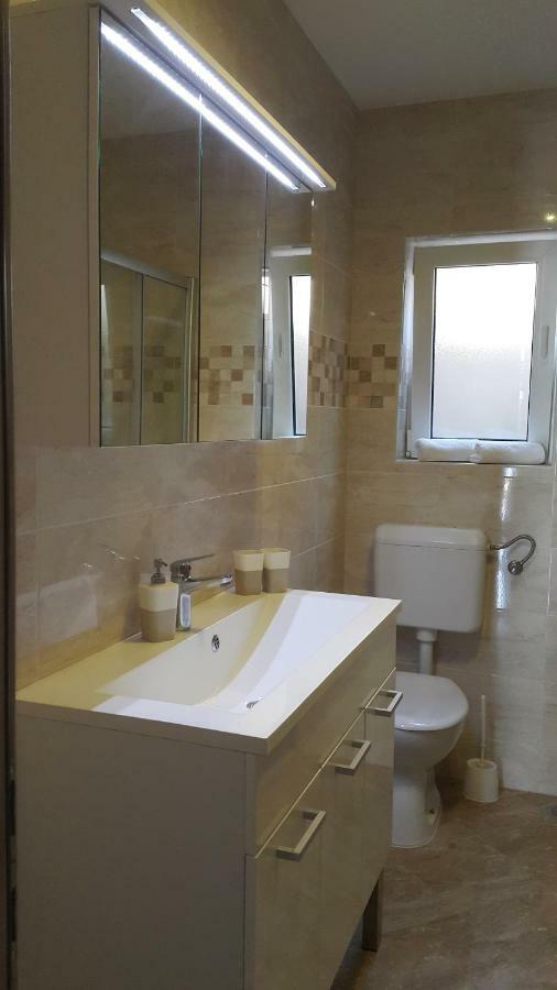 Apartments Anaivana Trogir Exterior photo